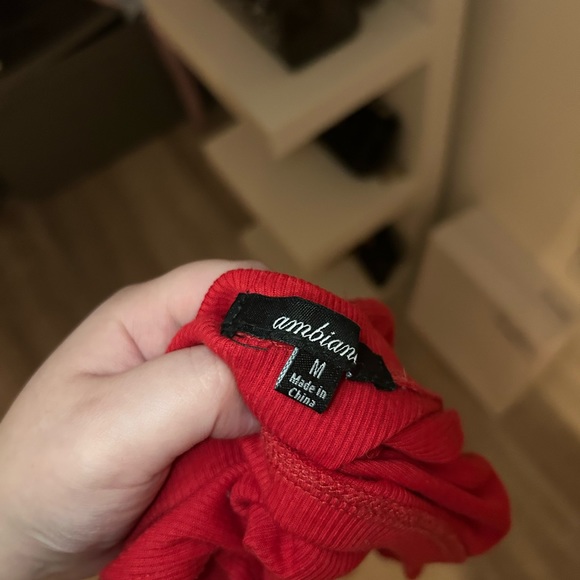 Little Red Dress - Picture 6 of 6